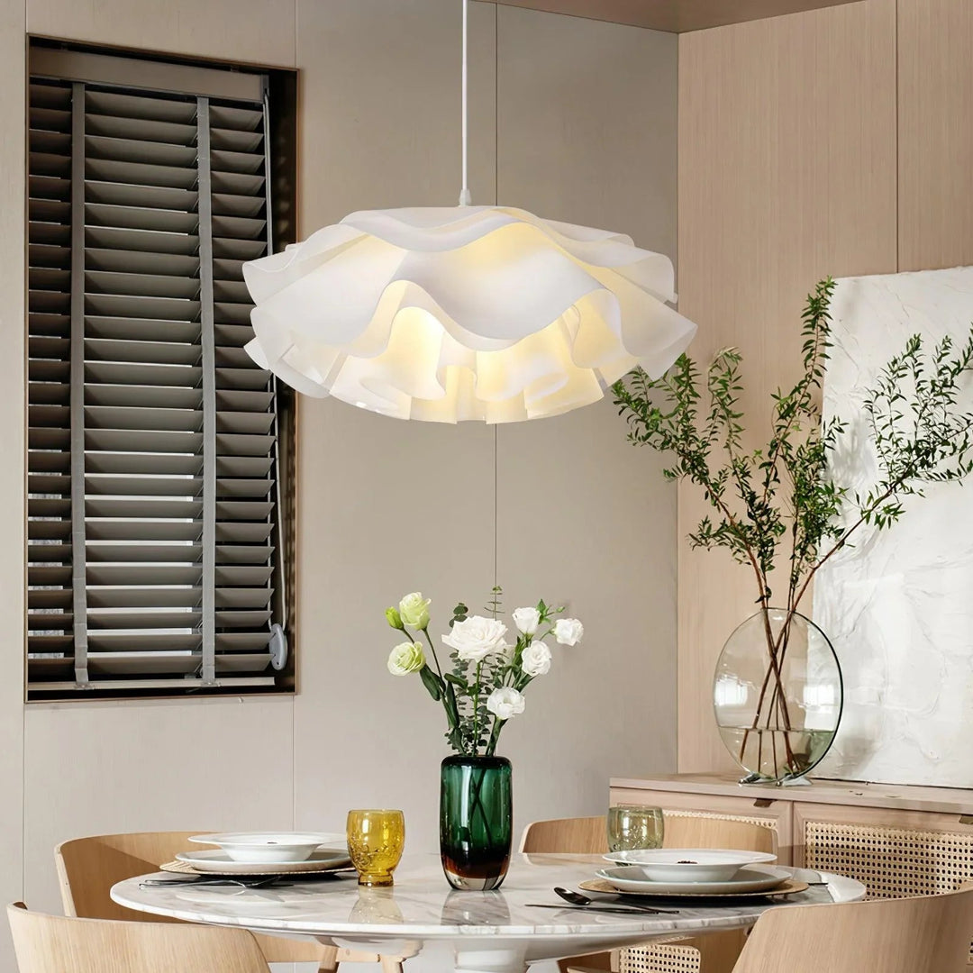 FloraGlow | Elegant Modern Acrylic Flower Pendant Light Fixture 3